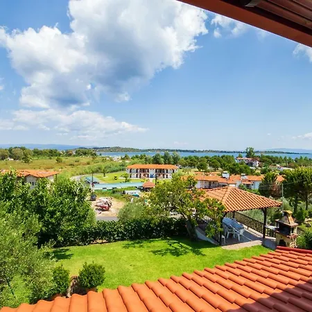 Anna Dani Vourvourou